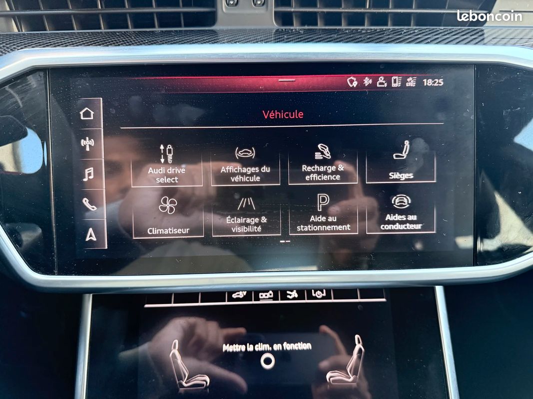 AUDI A7 Sportback 55 TFSIe 367ch Stronic BVA7 Quattro Competition / VOLANT CARBON LED & PACK CARBON / CIEL ETOILÉ (image 40)