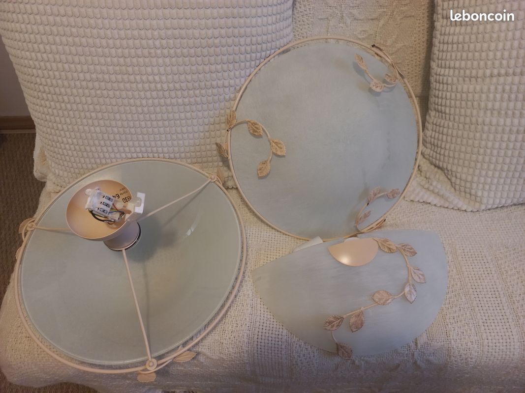 Lustres et appliques (image 1)