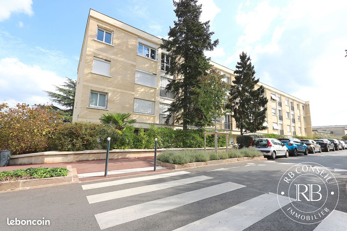 Appartement 1 pièce 26 m² · à Fontenay-aux-Roses · 26 m² · 800 €/mois