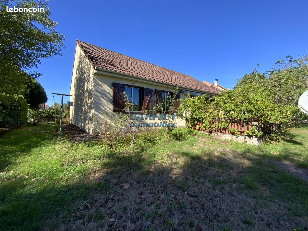Maison 6 pièces 100 m² · à Lure · 100 m² · 148 000 €