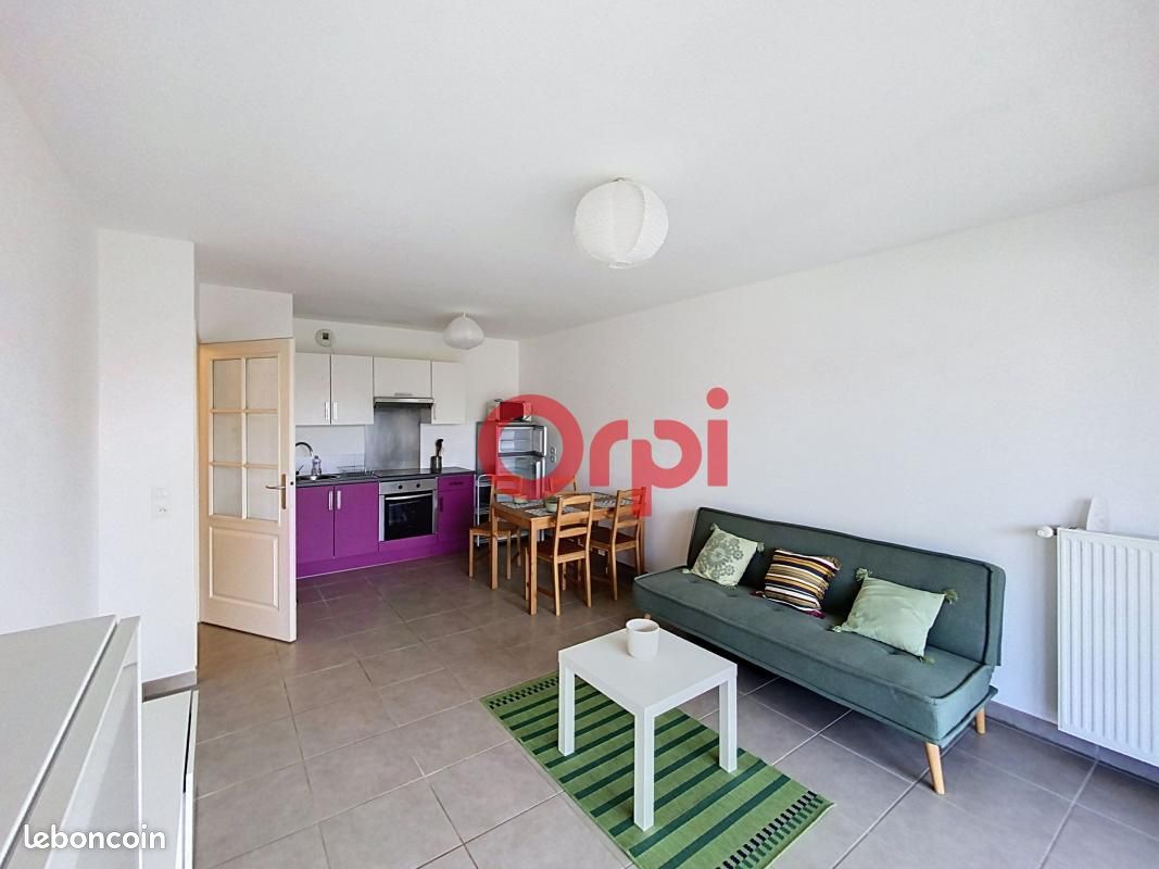 Appartement 2 pièces 42 m² · à Saint-Julien-en-Genevois · 42 m² · 1 200 €/mois