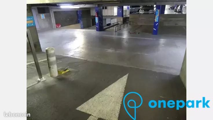 Parking/box 12 m² PARIS 11 (image 3)