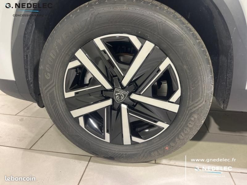 Peugeot 2008 1.2 Turbo 100ch Style (image 11)