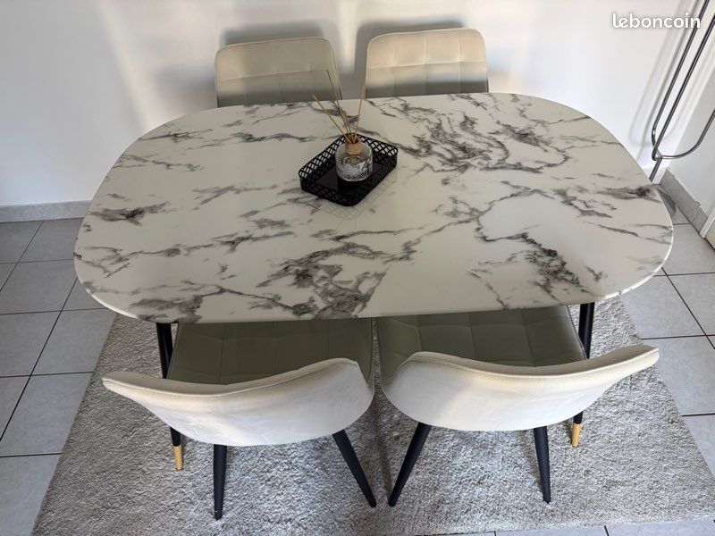 Table à manger en verre trempé effet marbre 4 personnes (image 2)