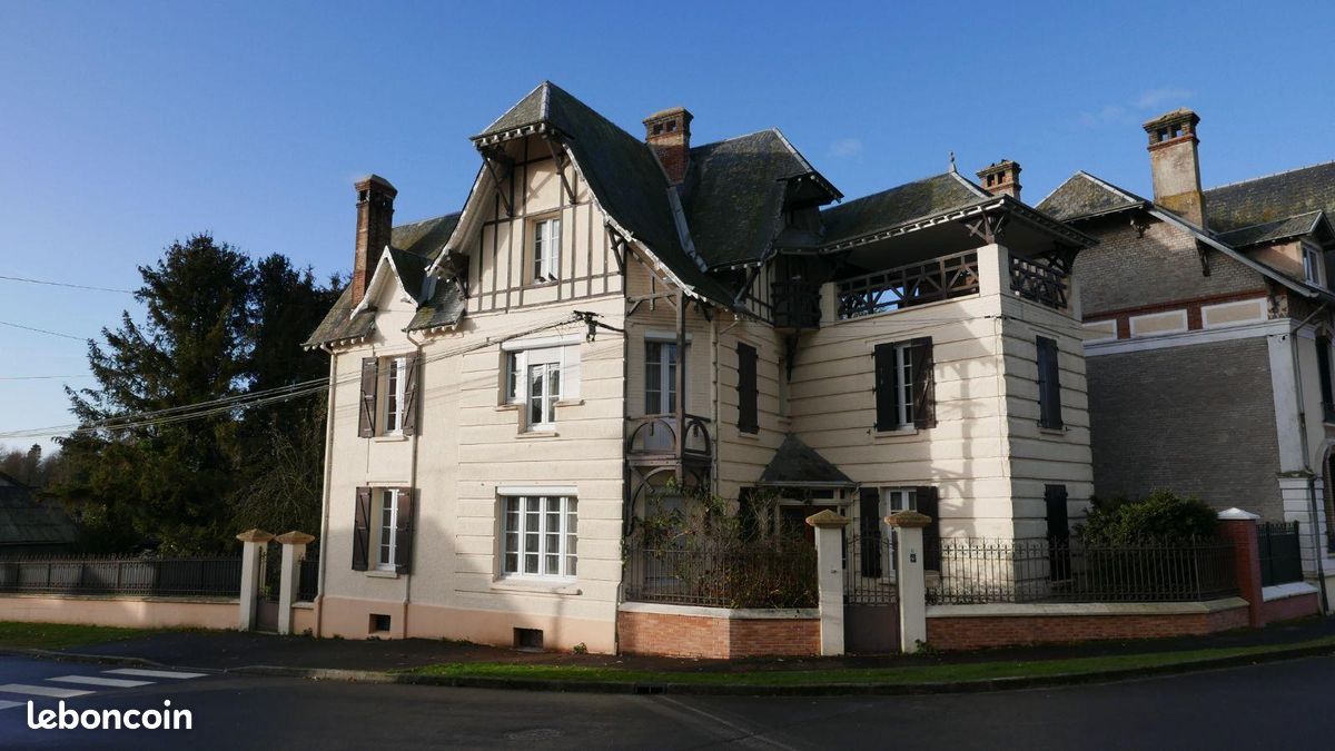Maison 8 pièces 190 m² · à Saulces-Monclin · 190 m² · 219 300 €