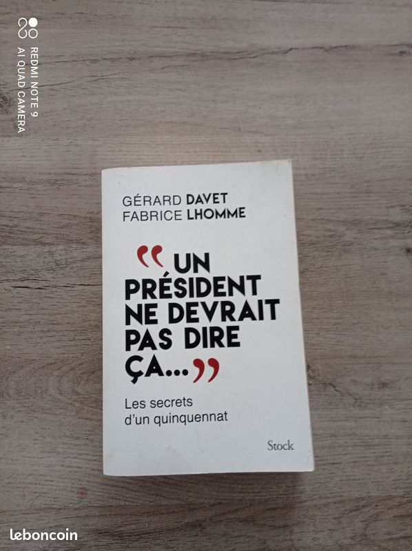 "un president ne devrait pas dire ca" de gerard davet et fabrice lhomme (image 1)