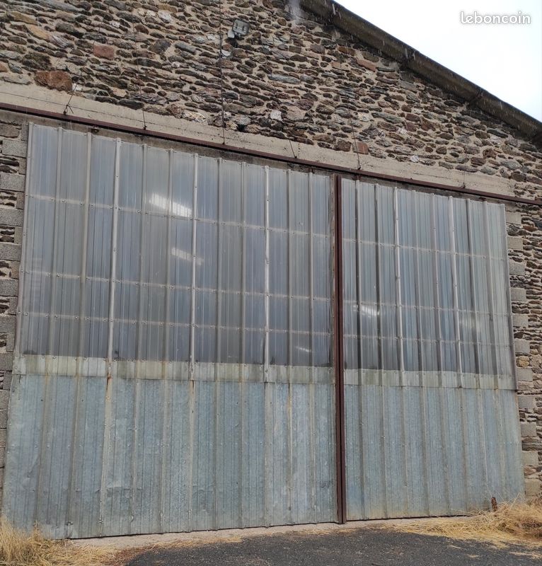 Gardiennage, hivernage, camping-car · à Conques-en-Rouergue · 50 €