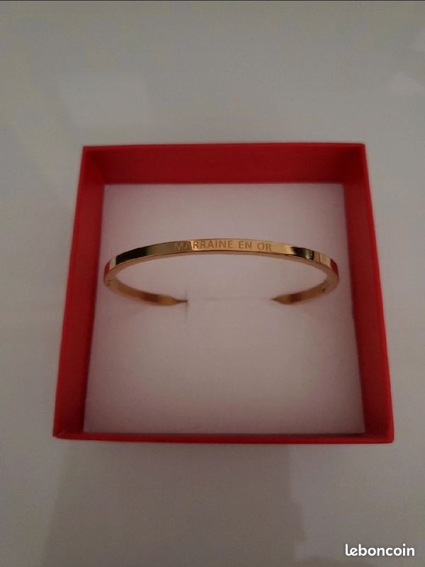 Bracelet en acier inoxydable (image 1)