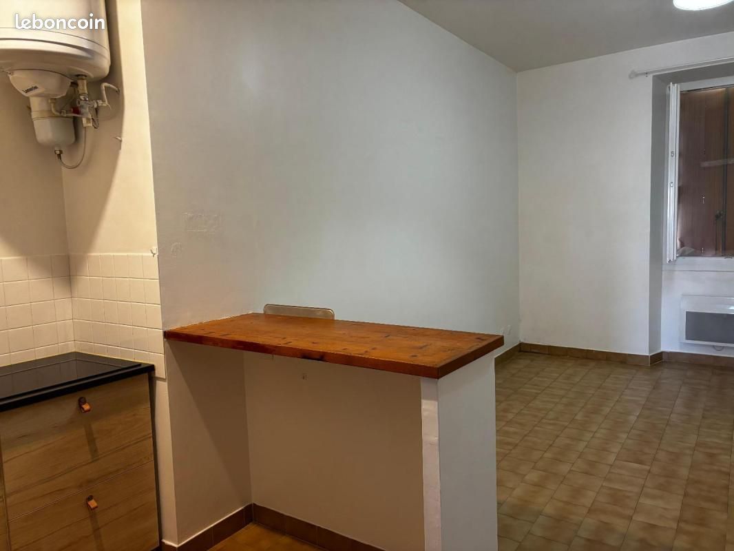 Appartement 1 pièce 22 m² · à Les Vans · 22 m² · 334 €/mois