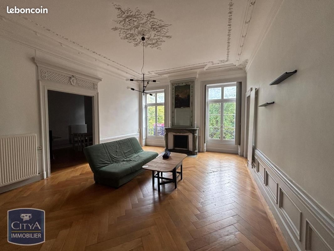 Appartement 6 pièces 169 m² · à Besançon · 169 m² · 1 543 €/mois