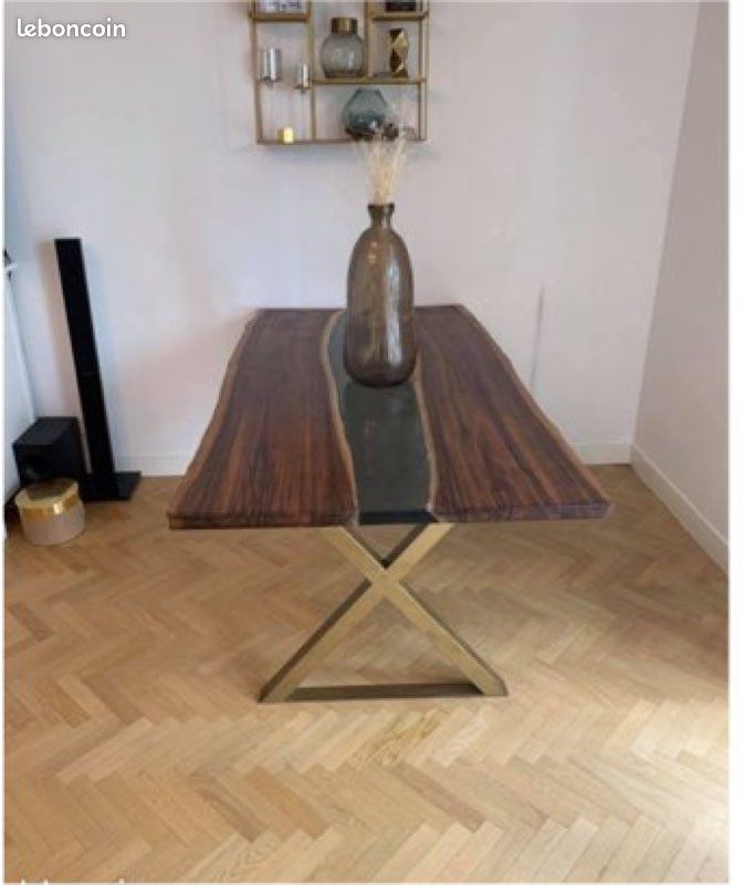 Table à manger (image 1)