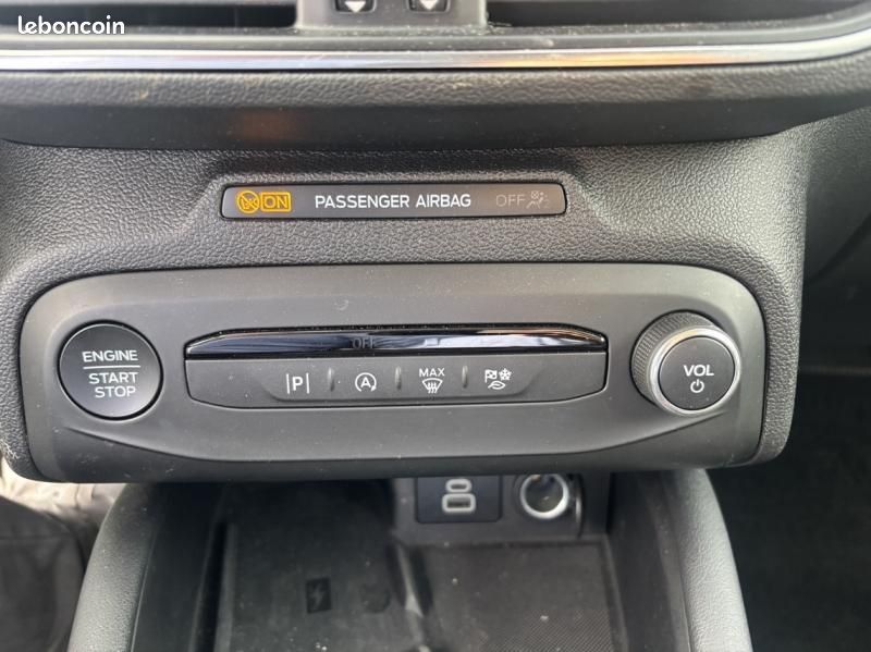 Ford Focus SW 1.0 EcoBoost mHEV 125ch Titanium X Business (image 16)