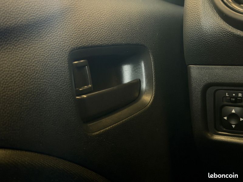 Mitsubishi SPACE STAR 1.0 MIVEC 71CH 2019 à partir de 94,07 /mois (image 25)