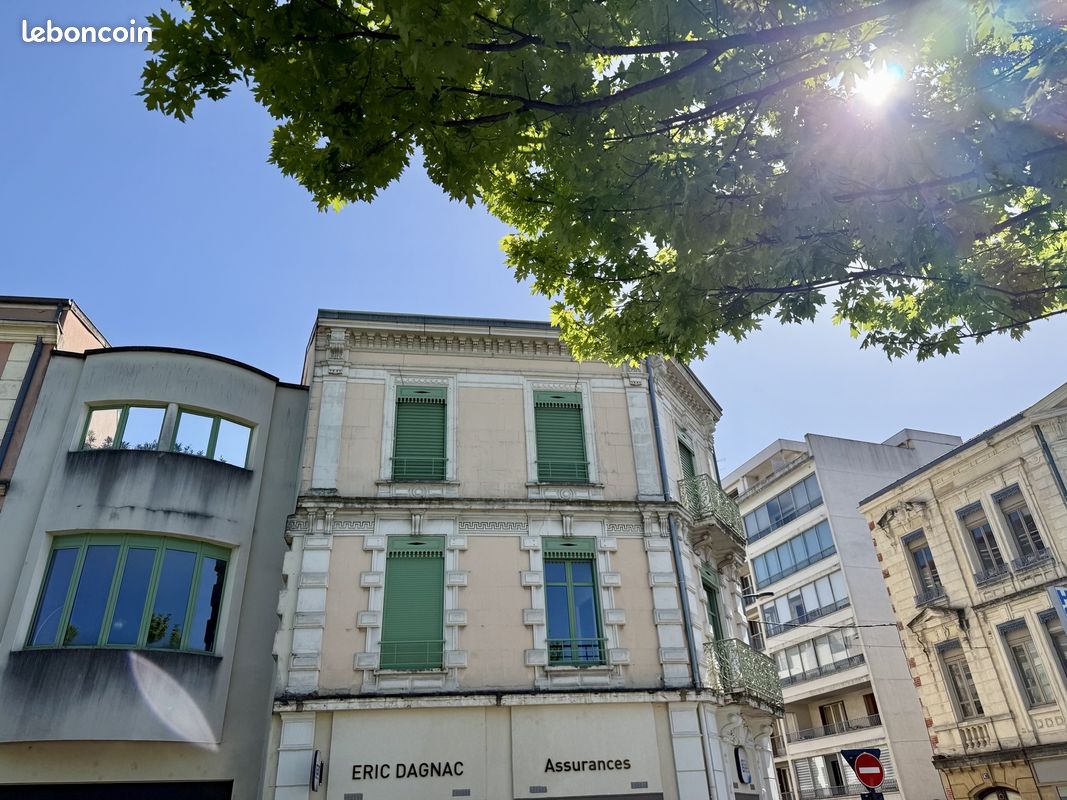 Appartement 4 pièces 70 m² · à Romans-sur-Isère · 70 m² · 130 000 €