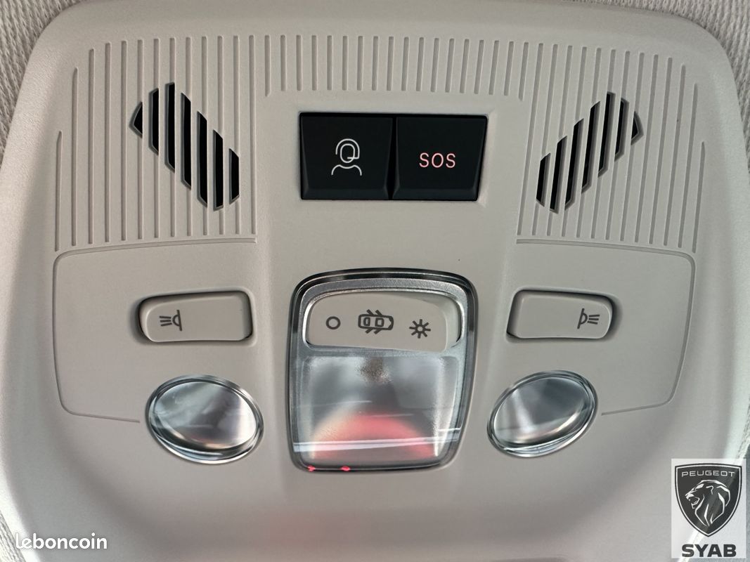 Citroën C3 AIRCROSS 2024 1.2I HYBRIDE 145 BVR MAX (image 24)