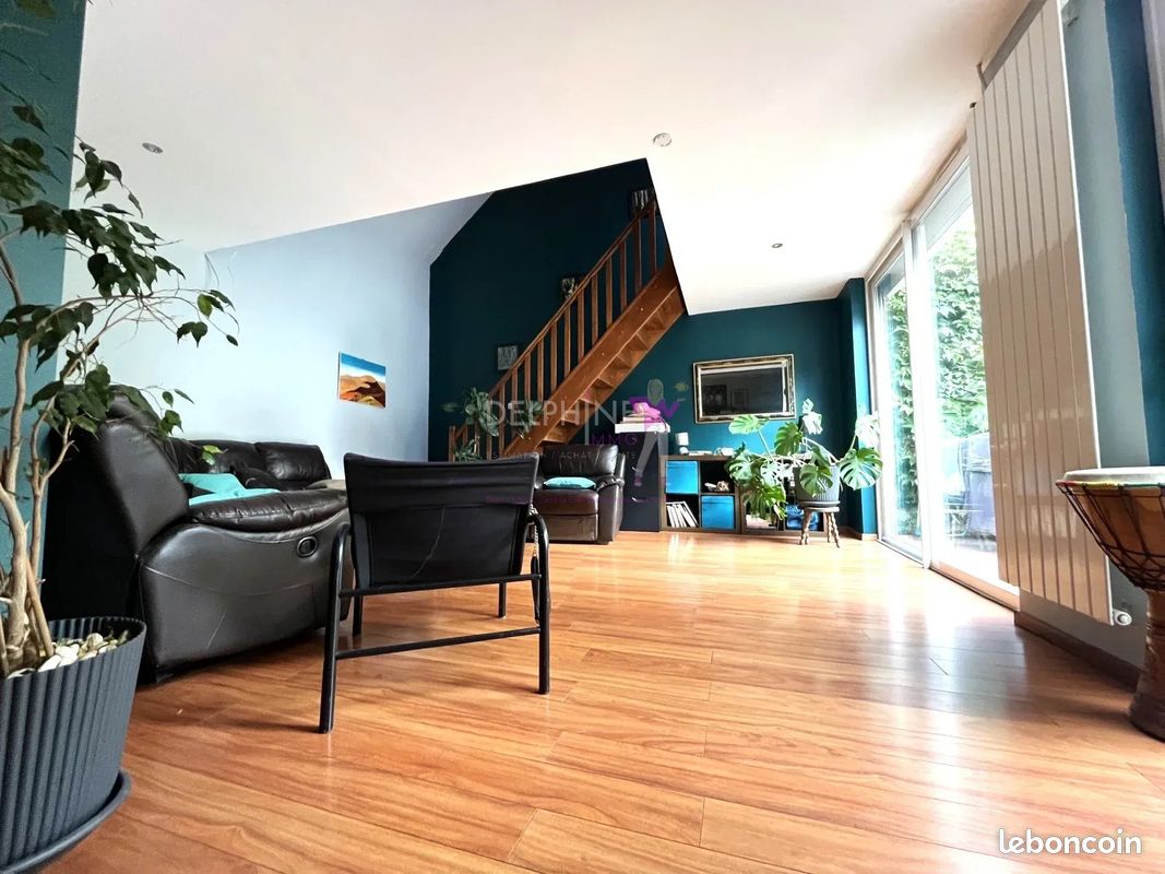 Maison 7 pièces 166 m² · à Mouvaux · 166 m² · 255 000 €