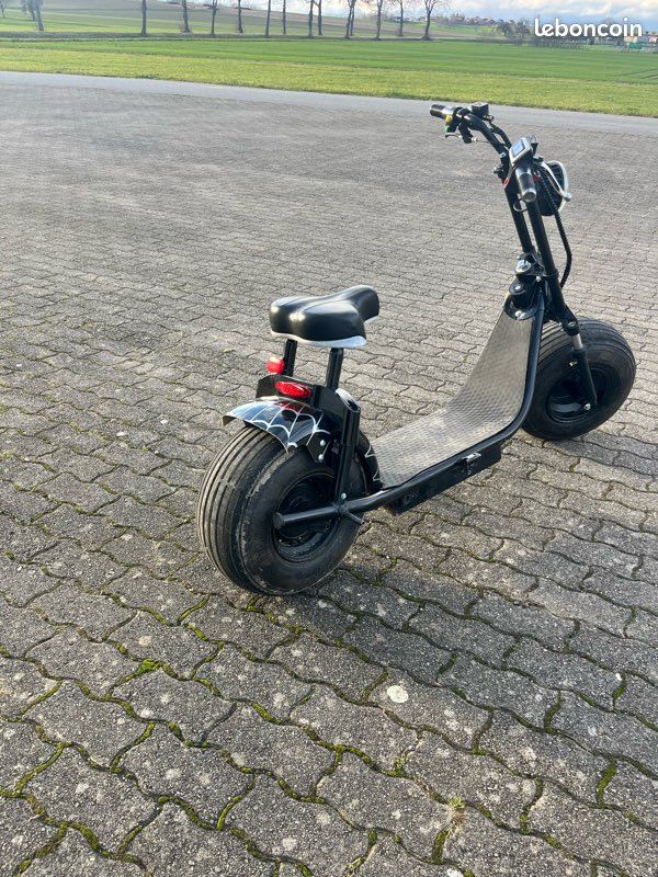Trottinette électrique type Citycoco (image 2)