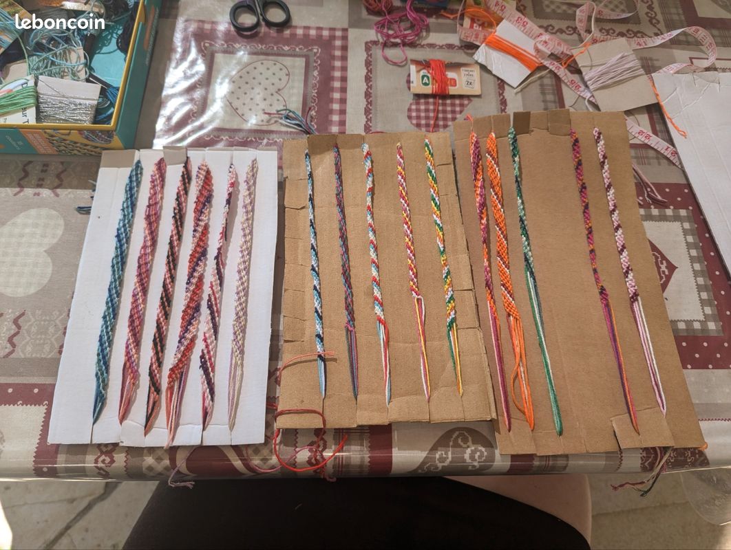 Bracelet (image 4)