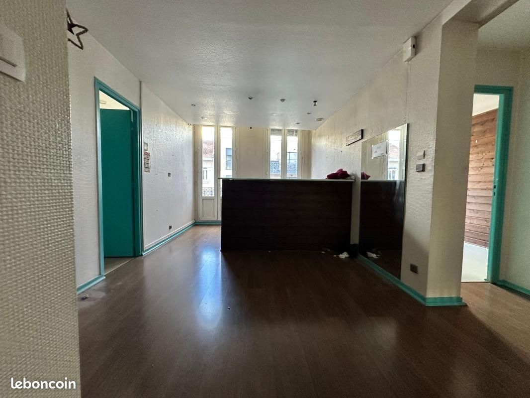Appartement 7 pièces 147 m² · au Bouscat · 147 m² · 375 000 €