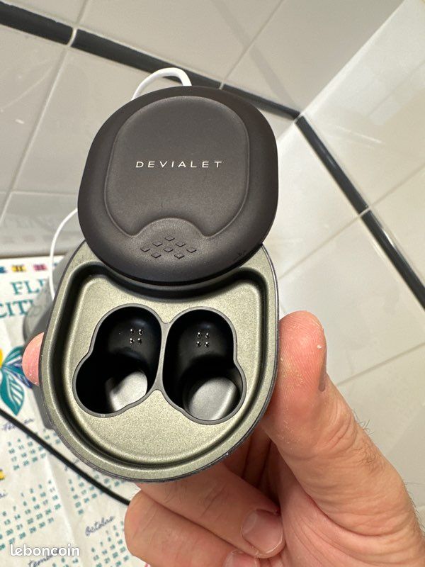 Écouteurs Devialet Gemini Hors Service - Pour Pièces Détachées Ou Réparation