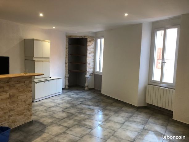 Studio rénové Salernes