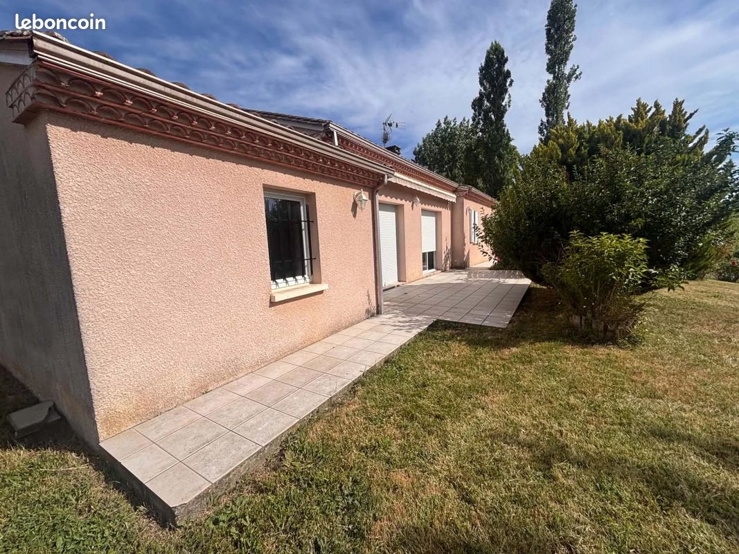 Maison 4 pièces 100 m² · à Singleyrac · 100 m² · 800 €