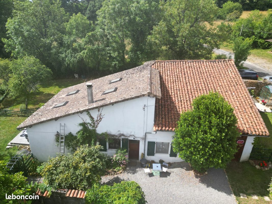 Maison 5 pièces 98 m² · à Chasseneuil-sur-Bonnieure · 98 m² · 139 900 €