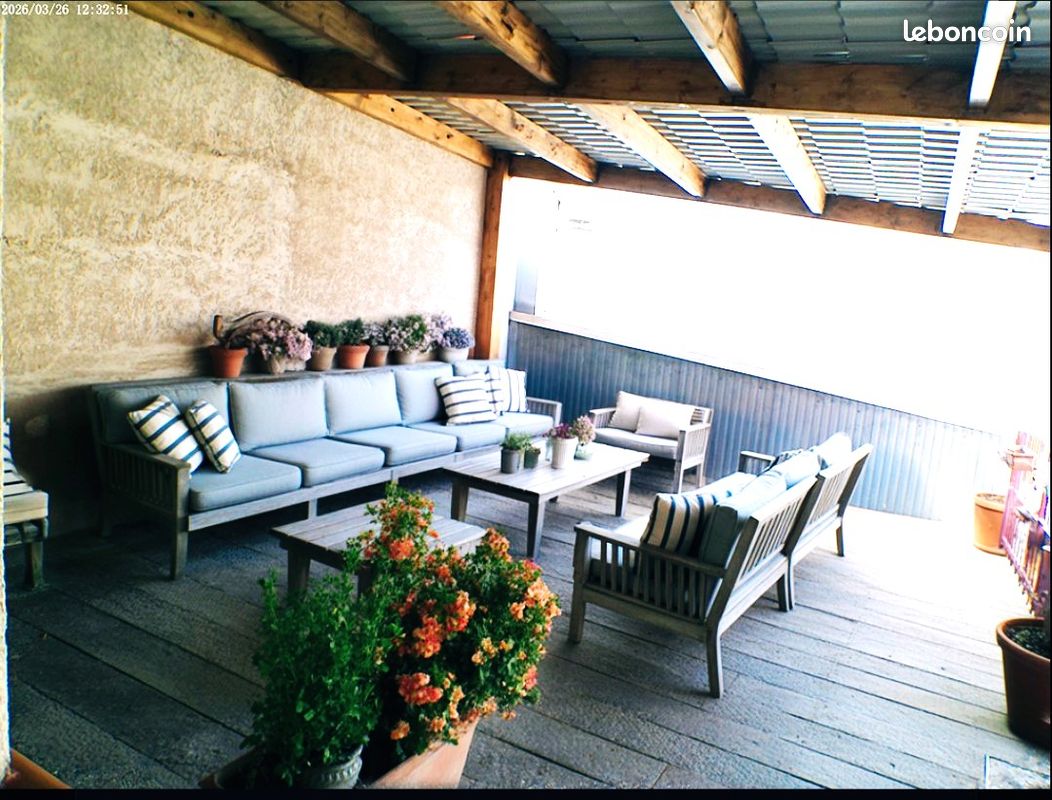 Appartement 6 pièces 115 m² · à Le Chambon-Feugerolles · 115 m² · 178 000 €
