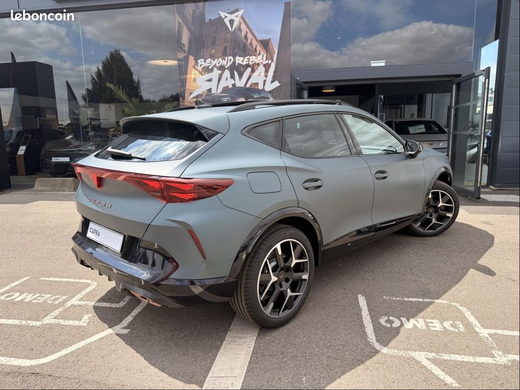 Cupra Formentor 1.5 eHybrid 272ch VZ DSG6 (image 5)