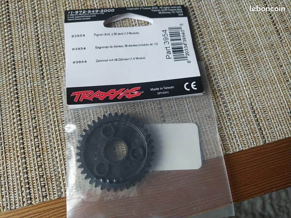 Pièces détachées pour voitures rc Traxxas Stampede et Rustler