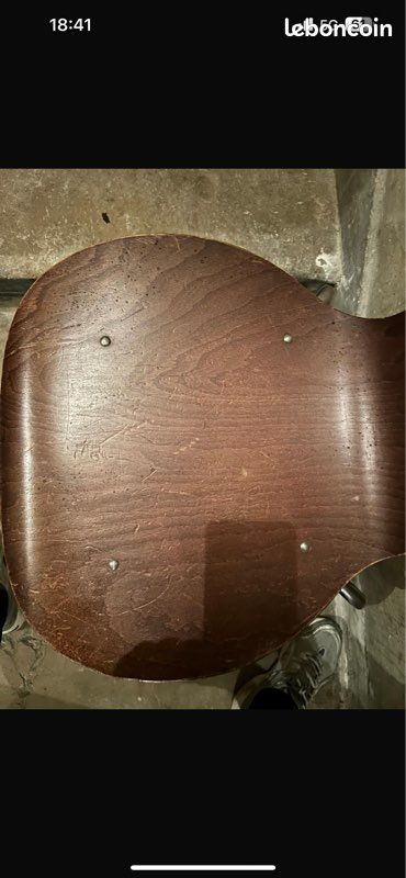 Chaise en bois (image 3)