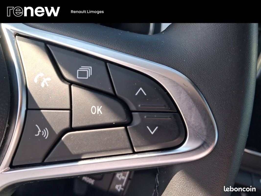 RENAULT Captur E-Tech full hybrid 145 Techno fast track (image 21)