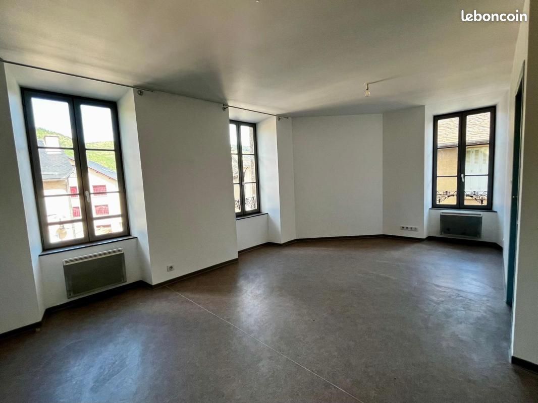 Appartement 2 pièces 34 m² · à Ispagnac · 34 m² · 380 €