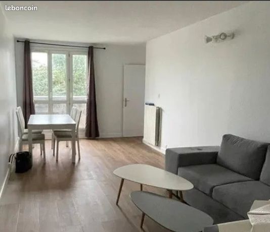 Appartement 37m2 Sommieres centre