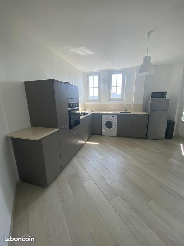 Appartement 3 pièces 61 m² · à Ville-la-Grand · 61 m² · 230 000 €