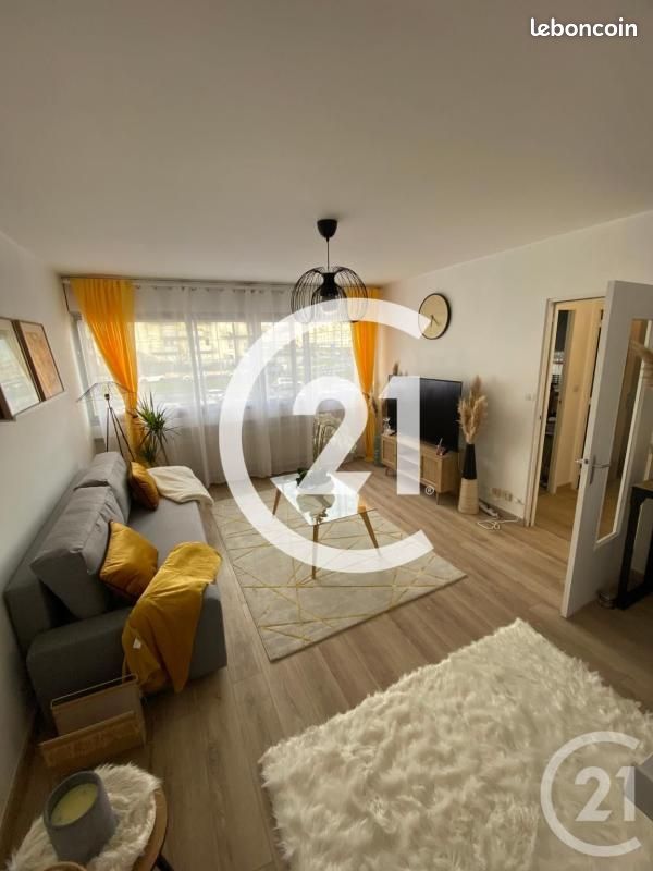 Appartement 1 pièce 36 m² · à Hérouville-Saint-Clair · 36 m² · 650 €