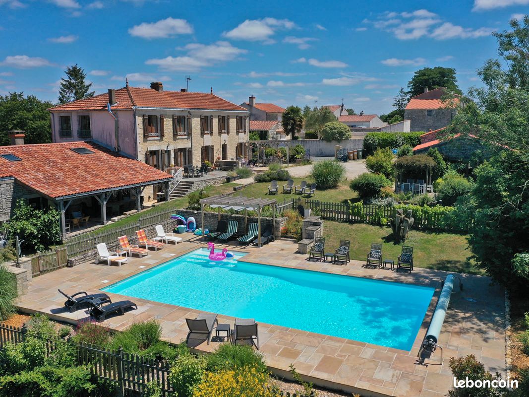 Le Vieux Café, Piscine Chauffée, Salle de Jeux, 15km de La Faute sur Mer (image 1)