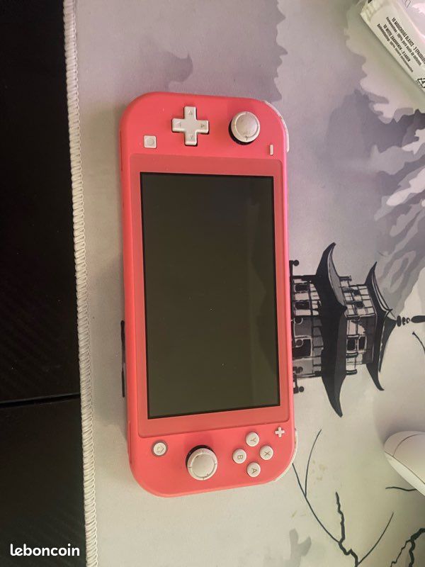 Switch lite rose (image 1)