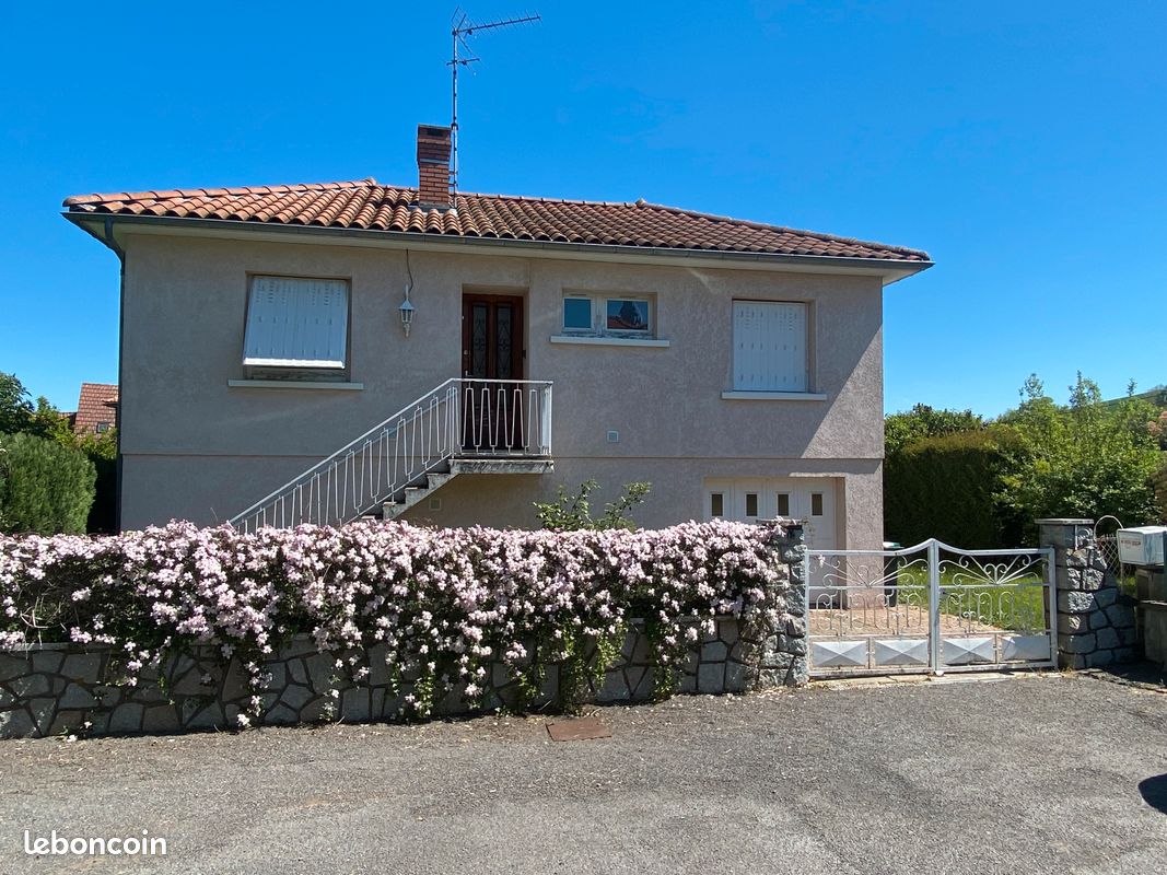 Maison 3 pièces 78 m² · à Combronde · 78 m² · 180 000 €