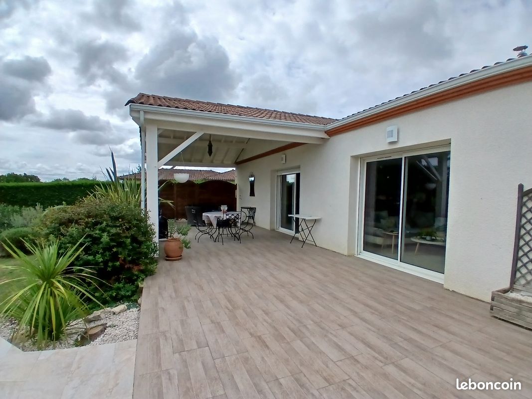 Maison 4 pièces 127 m² · à Saint-Pierre-de-Clairac · 127 m² · 295 000 €