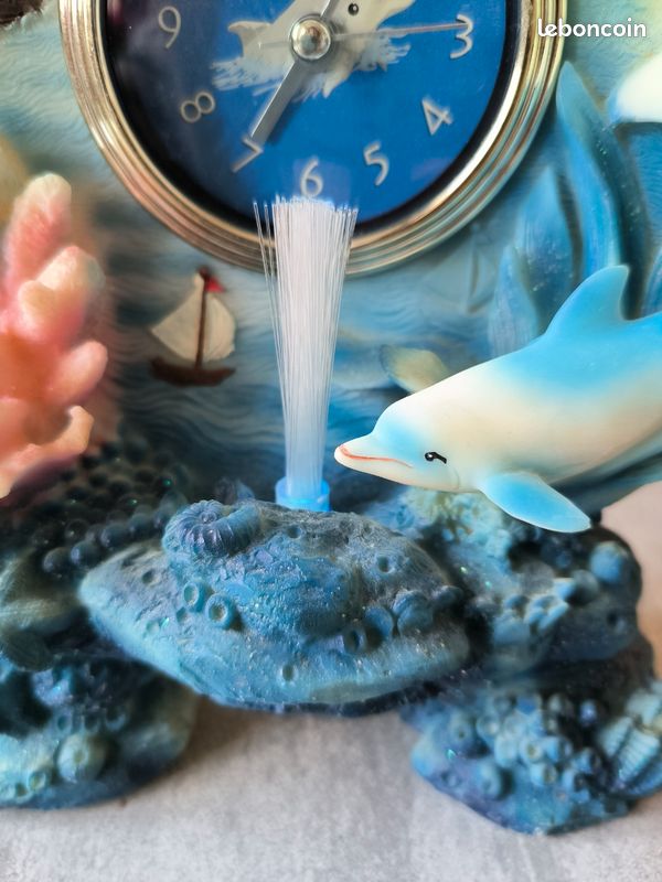 Montre Pendentif Dauphin Avec Strass - Marque Hora - Neuf, Pile Neuve