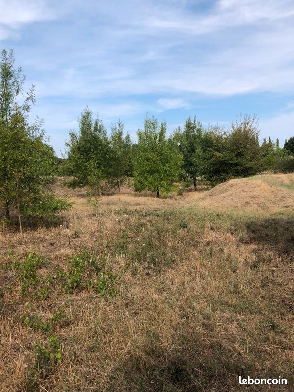 Terrain 1438 m² · à Ners · 1 438 m² · 135 000 €
