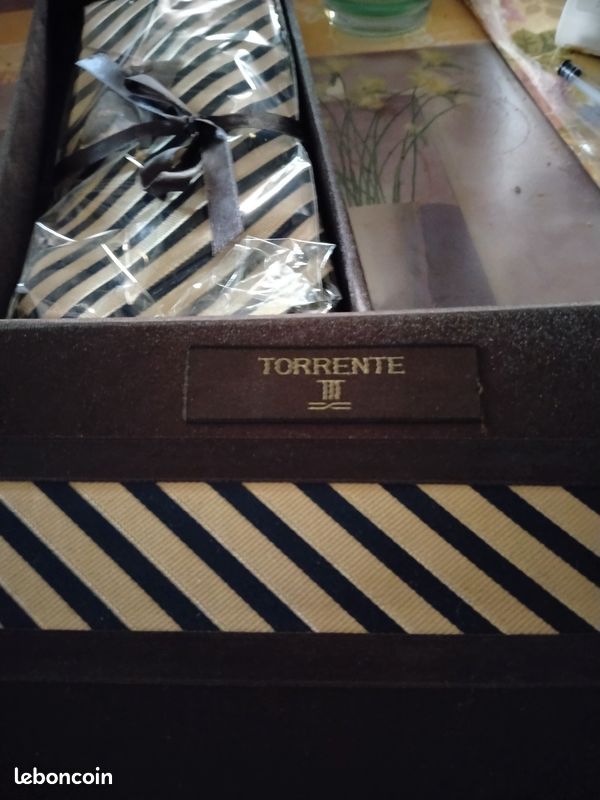 2 cravates Torrente neuves (image 3)
