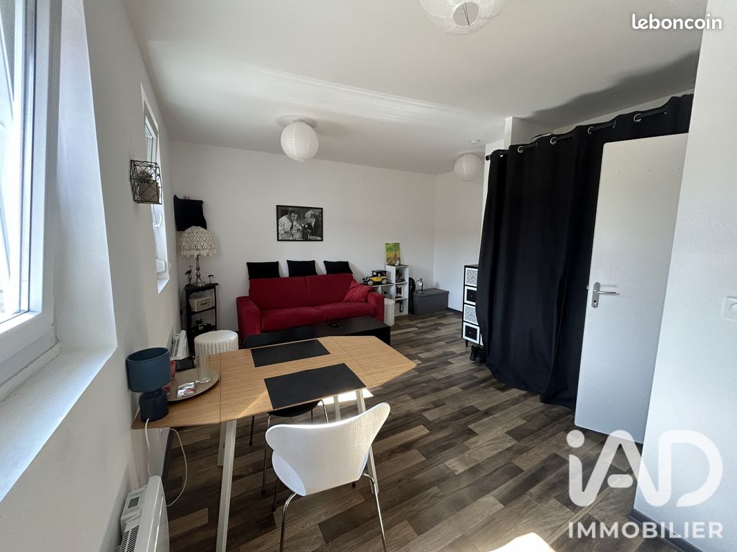 Appartement 1 pièce 22 m² · à Saint-Quentin · 22 m² · 330 €/mois