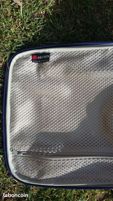 Belle valise DESLEY de très bonne qualité (image 4)