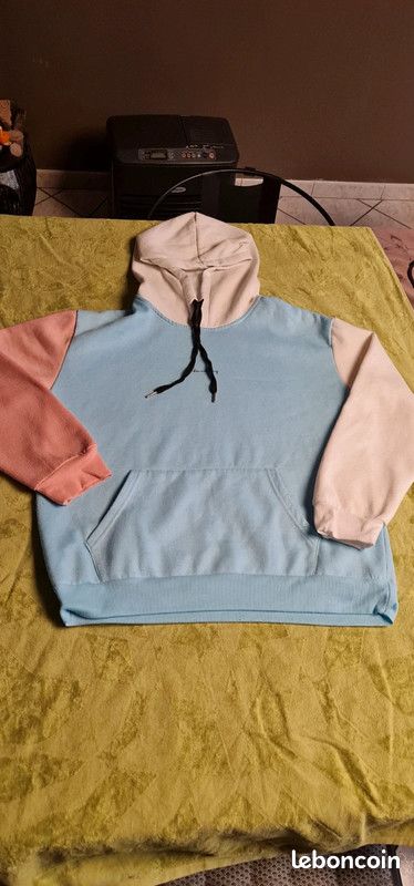 Sweat taille L (image 7)