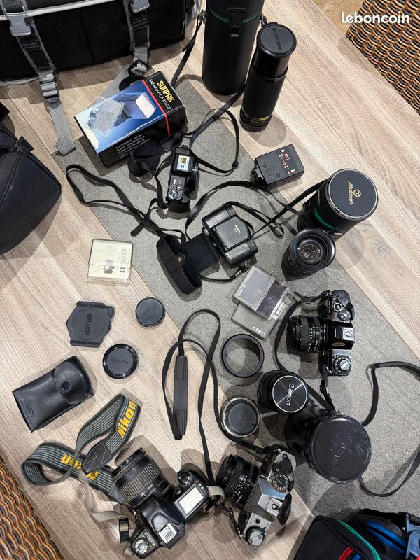 Lot 50 appareils photos numériques Fuji Destockage Grossiste