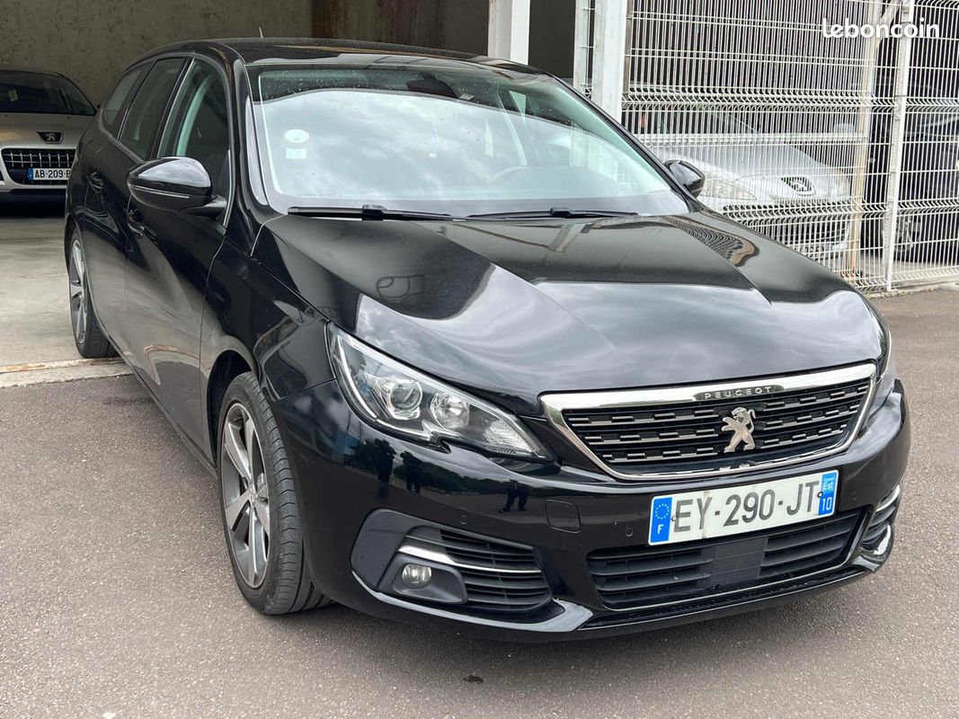 PEUGEOT 308 II 2.0 BLUEHDI 150Ch BOITE AUTO (image 2)