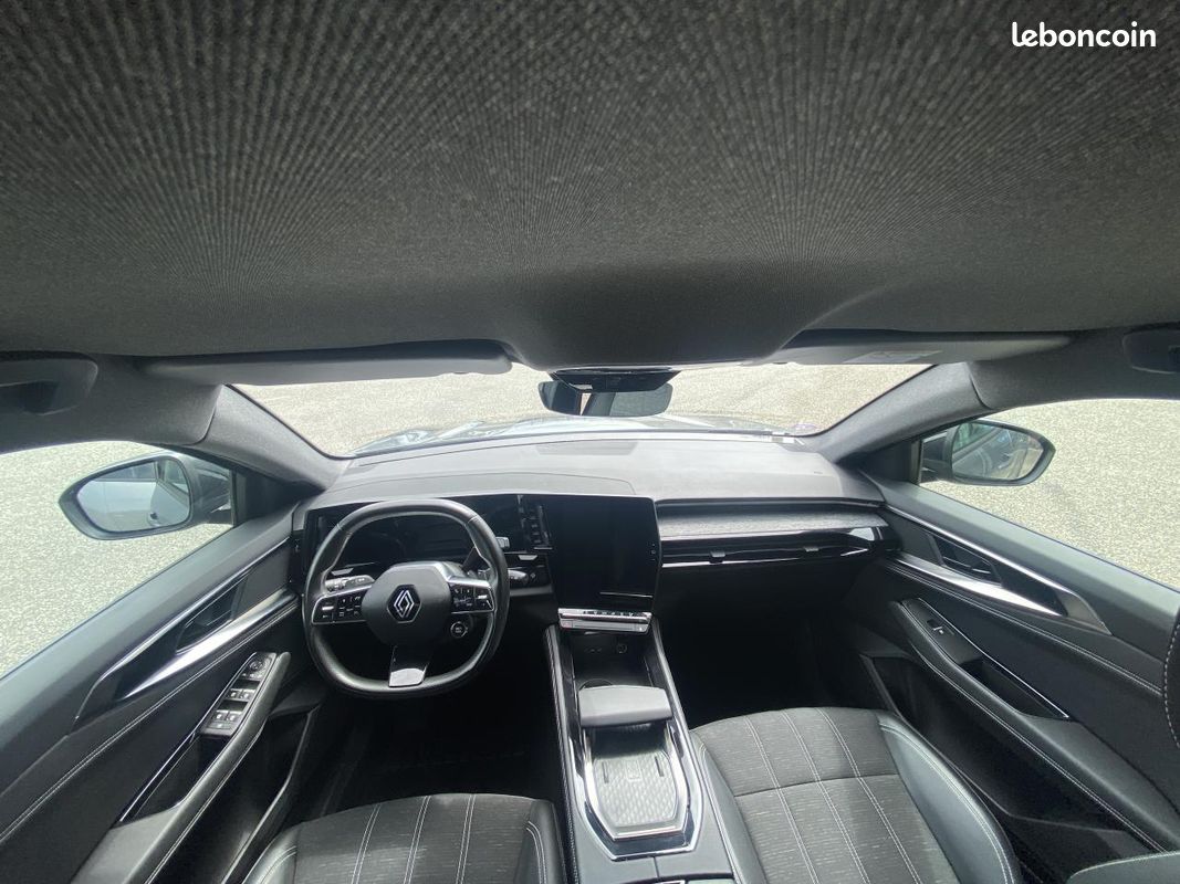 RENAULT AUSTRAL 1.2 E-Tech Hybride - 200 - BVA multi-modes 2023 Techno (image 15)
