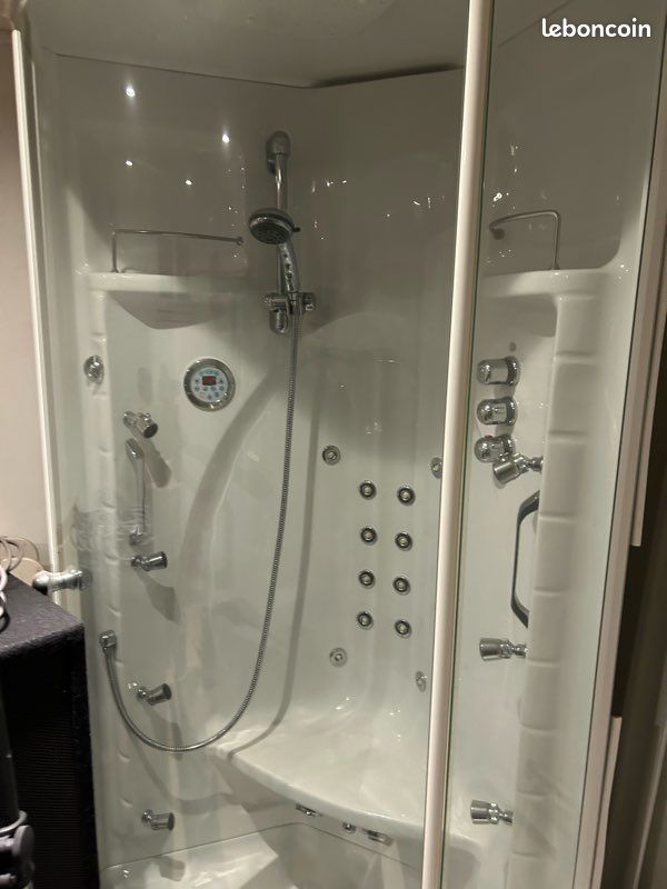 Cabine de douche (image 1)